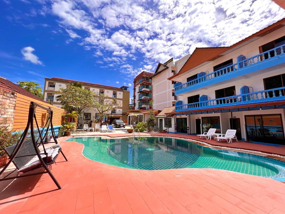 Baankasemsuk Resort 般咔 深宿 Patong Exteriör bild