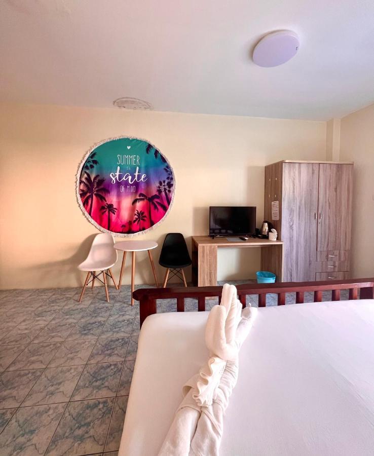 Baankasemsuk Resort 般咔 深宿 Patong Exteriör bild