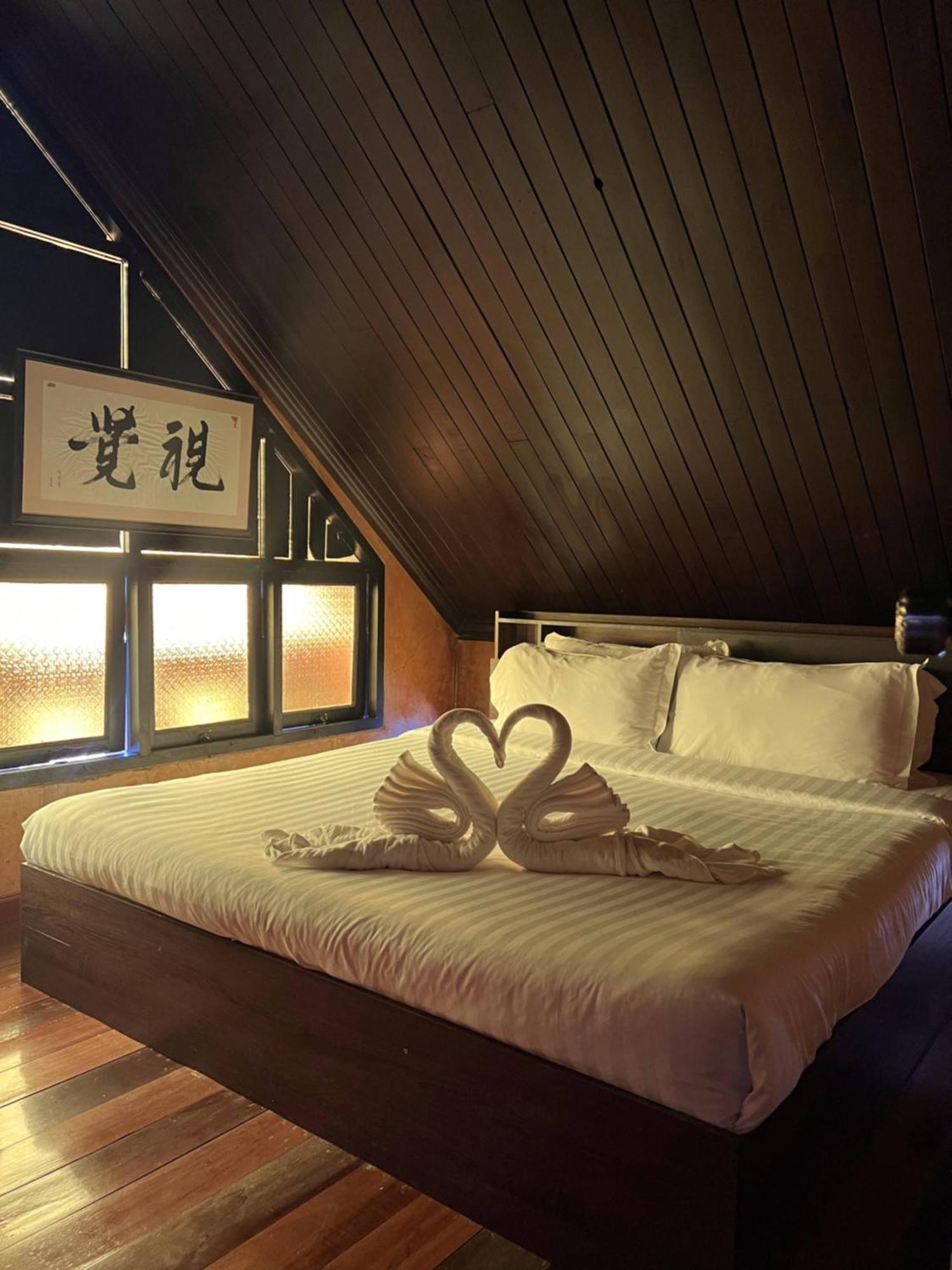 Baankasemsuk Resort 般咔 深宿 Patong Exteriör bild