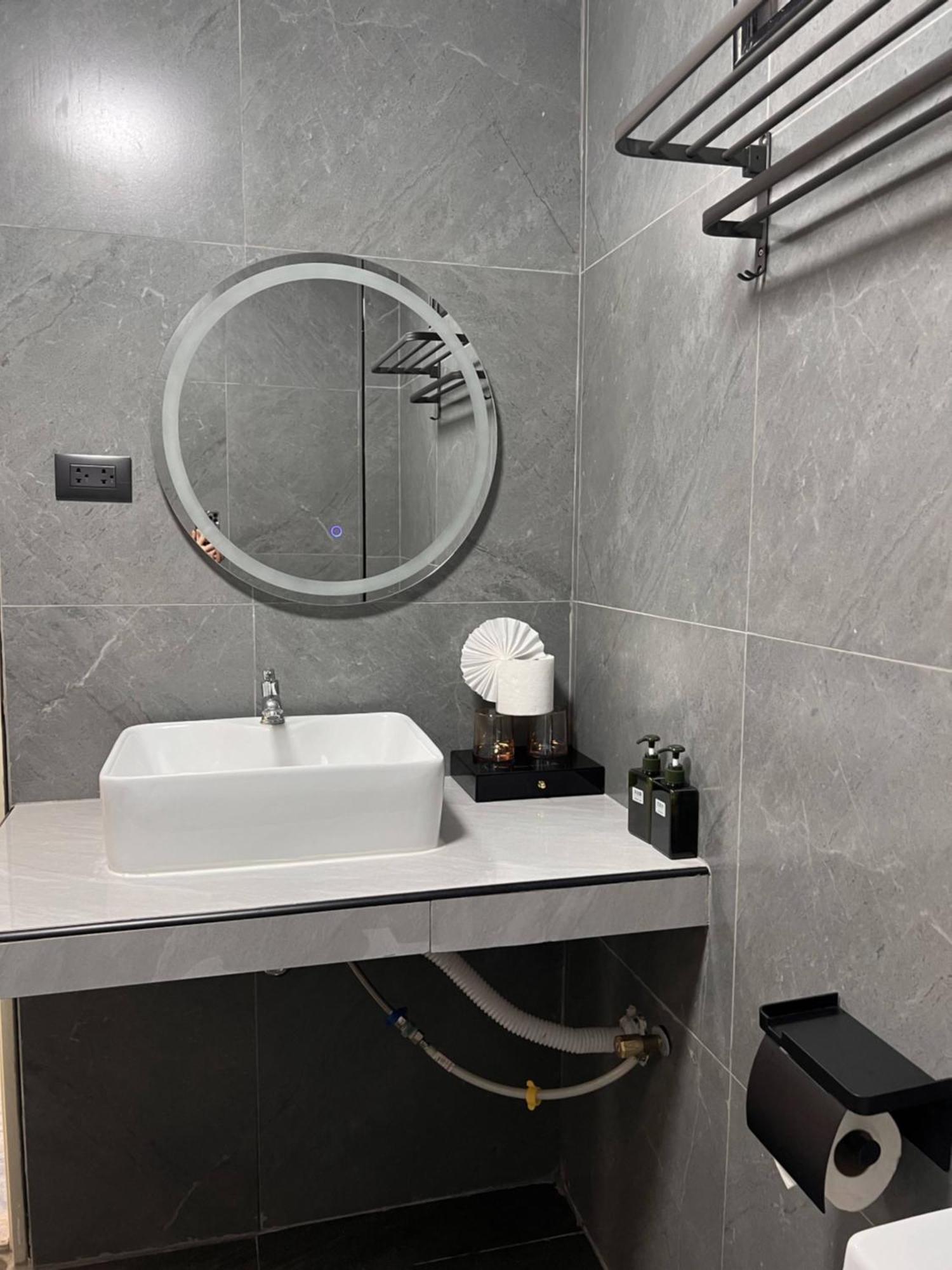 Baankasemsuk Resort 般咔 深宿 Patong Exteriör bild