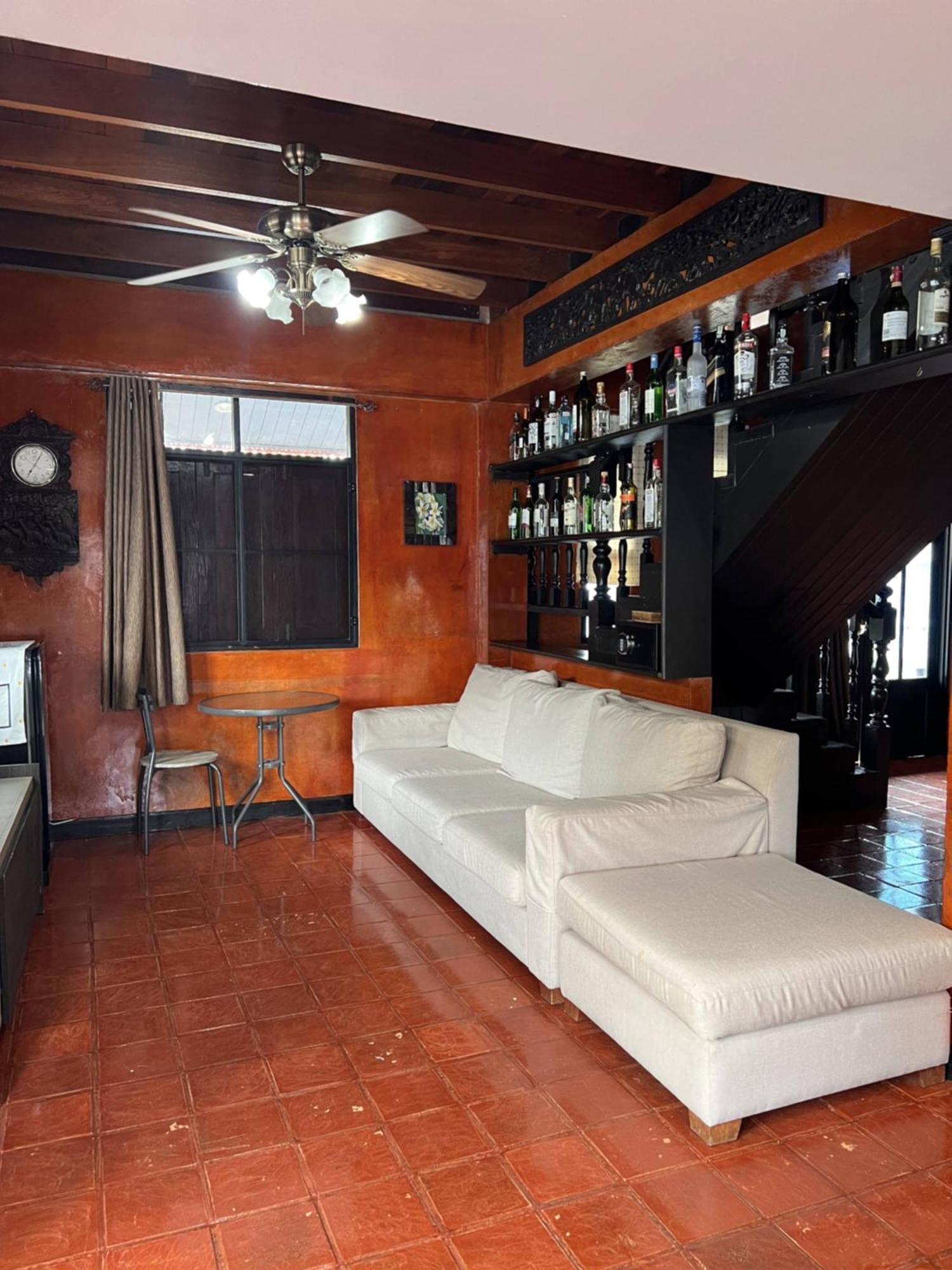 Baankasemsuk Resort 般咔 深宿 Patong Exteriör bild